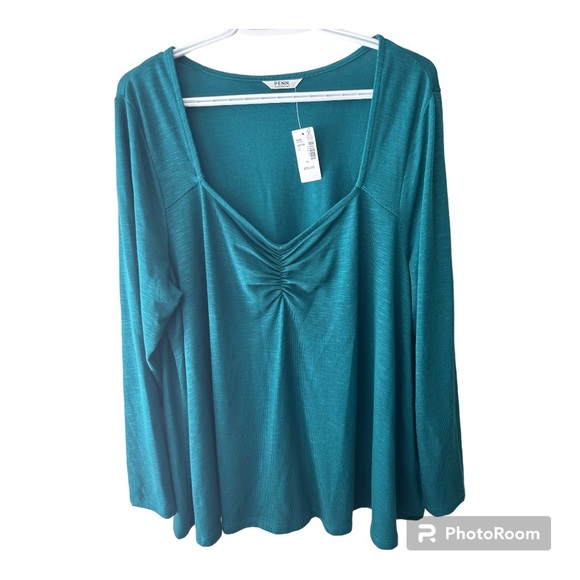 NWT- Pennington’s sweetheart top - Picture 2 of 3